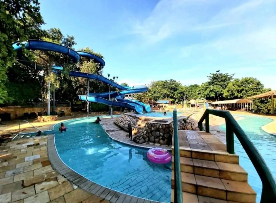 Thermas Diroma C Entrada Acqua Park Caldas Novas